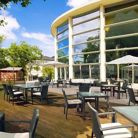 Sheraton 4*