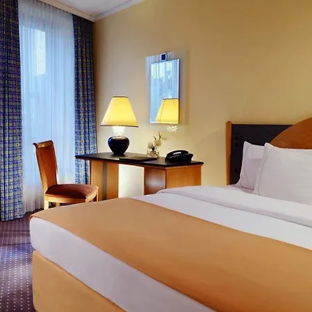 Sheraton 4* Offenbach del Meno