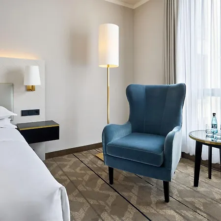 Sheraton 4* Offenbach del Meno